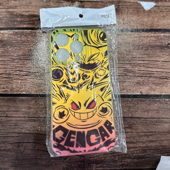 Gengar IPhone 14 Pro Case w/ Keychain - Picture 4 of 4